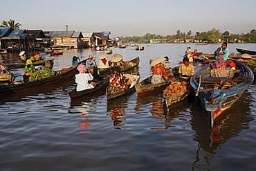 Floating market near Banjarmasin, South-Kalimantan, Borneo, Indonesia