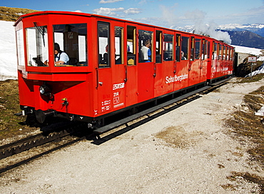 The Schafbergbahn, cog railway on the Schafberg Mountain, Salzburg, Austria, Europe