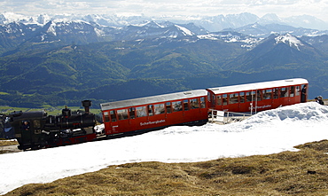 The Schafbergbahn, cog railway on the Schafberg mountain, Salzburg, Austria, Europe