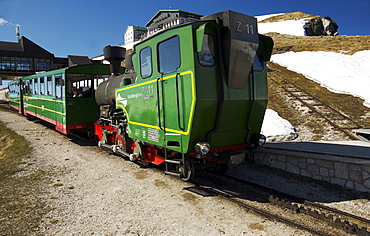 The Schafbergbahn, cog railway on the Schafberg Mountain, station on the peak, Salzburg, Austria, Europe