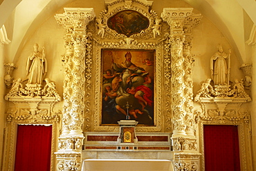 Baroque altar, Lecce, Apulia, South Italy, Italy, Europe