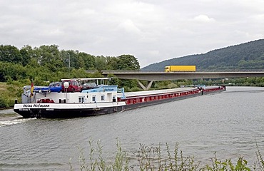 Push tow on the Main Donau channel near Beilngries, Bavaria, Germany