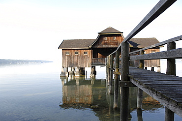 Building on stilts, wooden house, Stegen, Lake Ammersee, Upper Bavaria, Germany, Europe