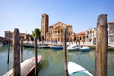 ss. Maria e Donato Church on the canal, boats, Murano, Venetian Lagoon, Italy, Europe