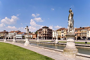 Prato della Valle Square, Padua, Veneto, Italy, Europe