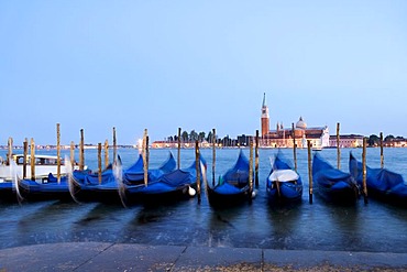 Gondolas in front of San Giorgio Maggiore, island, Venice, Veneto, Italy, Europe