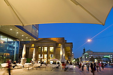 Cafe in front of the Art Museum, Koenigsstrasse Street, Schlossplatz Square, Stuttgart, Baden-Wuerttemberg, Germany, Europe