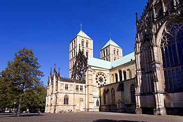 St. Paul's Cathedral, Domplatz Square, Muenster, North Rhine-Westphalia, Germany, Europe