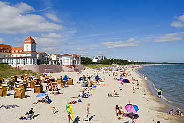 People at the beach and the Kurhaus, Binz, Ruegen, Baltic Sea, Mecklenburg-Western Pomerania, Germany, Europe