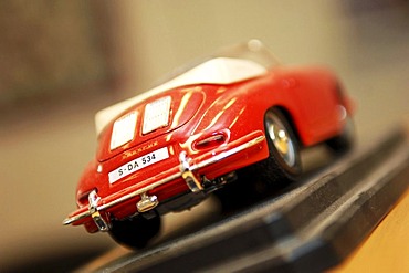 Model toy car Porsche 365