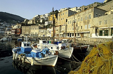 Fishing boat in the harbour, Ydra, Hydra island, saronian islands, Greece