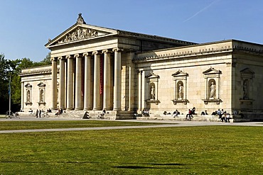 Glyptothek at Koenigsplatz, Munich, Bavaria, Germany