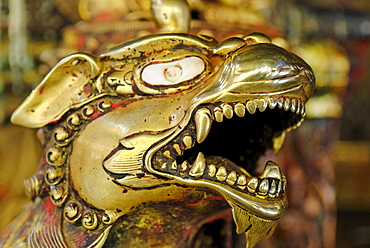 Historic bronce statue, Golden Tempel Kwa Bahal, Patan, Kathmandu, Nepal