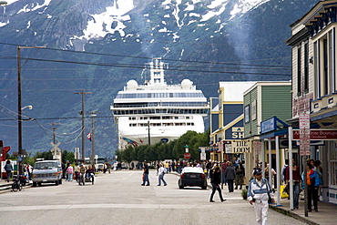 Cruise ship in harbour, Skagway, Alaska, USA