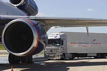 Russian airline Aeroflot transloading the cargo, Frankfurt/Hahn Airport, Lautzenhausen, Rhineland-Palatinate, Germany, Europe