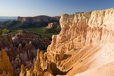 Dawn at Sunrise Point, Bryce Canyon National Park, Utah, USA