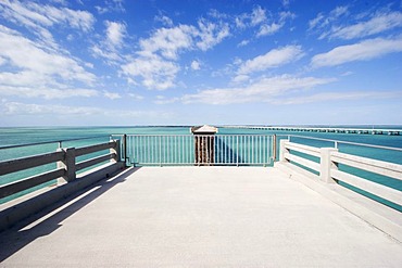 USA, Florida, Bahia Honda Bridge, safety fence on the bridge at the Florida Keys