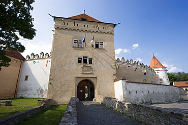 Castle of Keûmarok, Slovakia