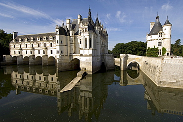 Chenonceau Castle on the Cher River, near Tours, France, Europe