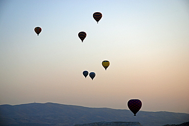 Hot-air ballon, Cappadocia, Turkey