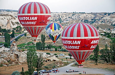 Hot-air ballon, Cappadocia, Turkey