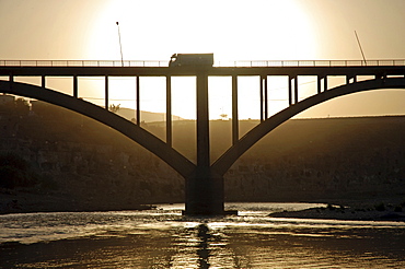 Bridge over the Tigris, Hasankeyf, Eastern Anatolia, Turkey