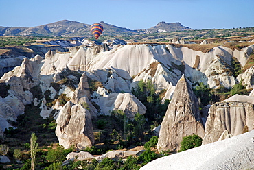 Tuff rock landscape near Goereme, Cappadocia, Anatolia, Turkey, Asia