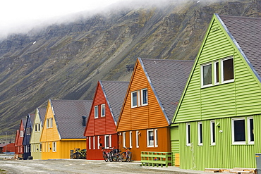 Houses in Longyearbyen, Spitsbergen, Svalbard, Norway, Europe