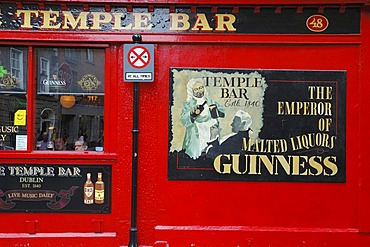 Legendary Temple Bar in the Temple Bar district . Dublin , Ireland , Europe