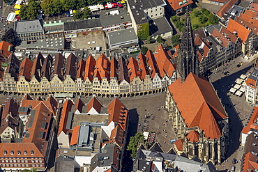 Aerial view, Prinzipalmarkt square, a historic merchant street, Muenster, Muenster region, North Rhine-Westphalia, Germany, Europe