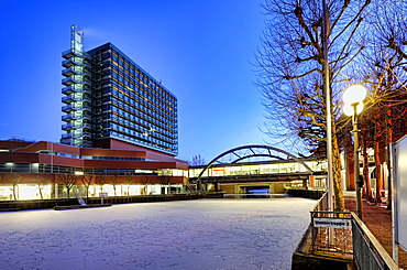 City-Center Bergedorf and Serrahn harbour in Bergedorf, Bergedorf, Hamburg, Germany, Europe
