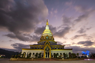 Chedi Kaew, Crystal Pagoda, Wat Tha Ton, Tha Ton also known as Ban Thaton, northern Thailand, Thailand, Asia