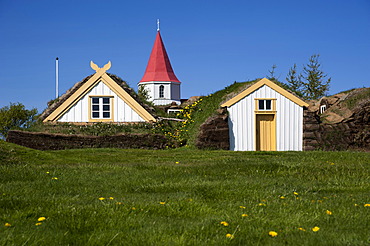 Church and turf farmhouse or GlaumbâˆšÂ¶r Peat Museum, Skagi Peninsula, Norâˆšâˆžurland vestra, Northwest Iceland, Iceland, Europe