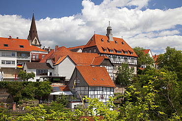 Medieval town with the Town Hall and the Neustadtkirche, new town church, Warburg, North Rhine-Westphalia, Germany, Europe, PublicGround