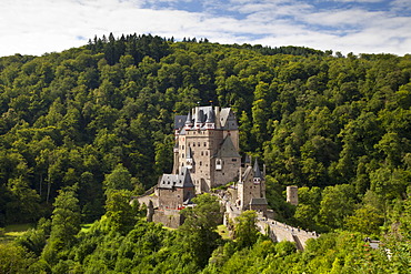 Burg Eltz Castle, Muenstermaifeld, Eifel, Rhineland-Palatinate, Germany, Europe, PublicGround