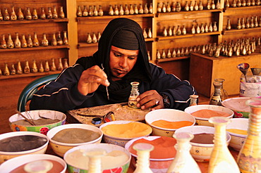 Craftsman in the Nabataean city of Petra, Unesco World Heritage Site, near Wadi Musa, Jordan, Middle East, Orient