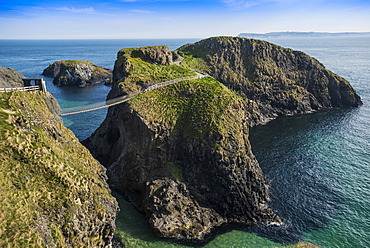 Carrick-a-Rede Bridge, suspension bridge, Moyle, Northern Ireland, United Kingdom, Europe