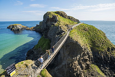 Carrick-a-Rede Bridge, suspension bridge, Moyle, Northern Ireland, United Kingdom, Europe