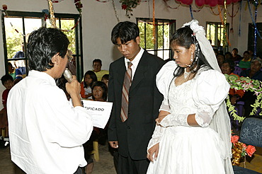 Bridal couple getting the marriage document, Indian wedding, Loma Plata, Chaco, Paraguay, South America