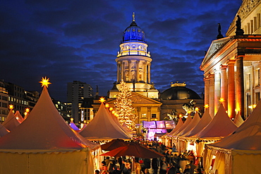 "Winter Magic at the Gendarmenmarkt", Christmas market at Gendarmenmarkt square, German Cathedral, in the evening, Berlin Mitte, Germany, Europe