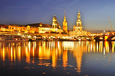 View across the Elbe River towards the historic town centre of Dresden in the evening, Saxony, Germany, Europe