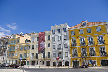 Row of houses, Rua de Sao Bento, Lisboa, Lisbon, Portugal, Europe