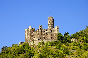 Hill castle, Burg Maus Castle, St. Goarshausen-Wellmich, UNESCO World Cultural Heritage Site Upper Middle Rhine Valley, Rhein-Lahn-Kreis district, Rhineland-Palatinate, Germany, Europe