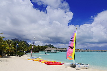 St. Regis Bora Bora Resort, Bora Bora, Leeward Islands, Society Islands, French Polynesia, Pacific Ocean