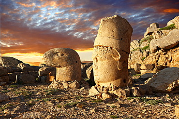 Broken statues around the tomb of Commagene King Antiochus 1 on top of Mount Nemrut, Turkey