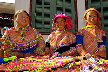 Vietnamese saleswomen, Bac Ha, North Vietnam, Southeast Asia