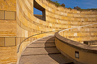 Neue Staatsgalerie, New State Gallery, by architect James Stirling, Stuttgart, Baden-Wuerttemberg, Germany, Europe, PublicGround