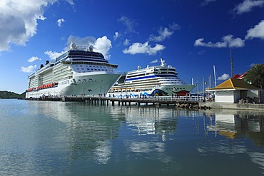 Cruise ships, Redcliffe Quay, St. Johns, Antigua, Antigua and Barbuda, North America