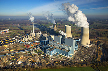 Aerial view, Kraftwerk Westfalen power plant, RWE Power, coal power plant, former nuclear power plant THTR Hamm-Uentrop, Welver, Ruhr district, North Rhine-Westphalia, Germany, Europe