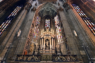 Altar, Milan Cathedral, Milan, Lombardy, Italy, Europe